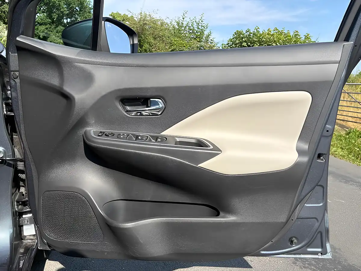 Used 2022 Nissan Micra Tekna Grey - Interior and Exterior details 17