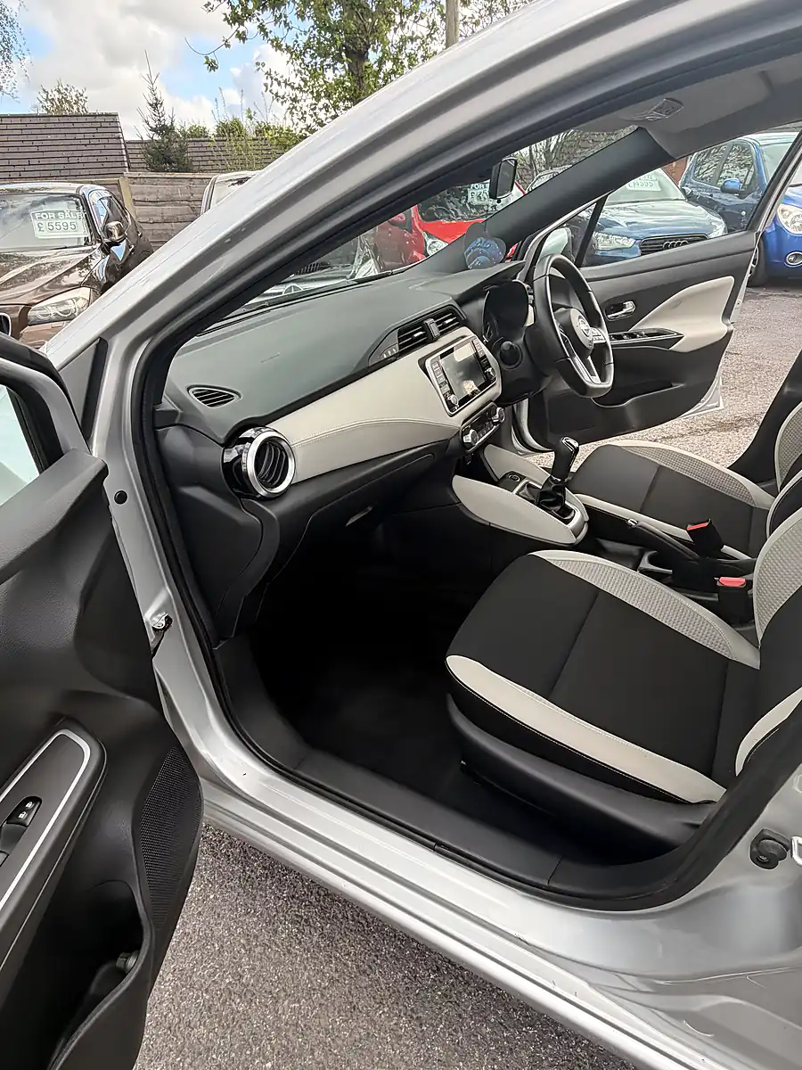Used 2022 Nissan Micra Tekna Metallic Silver - Interior and Exterior details 15