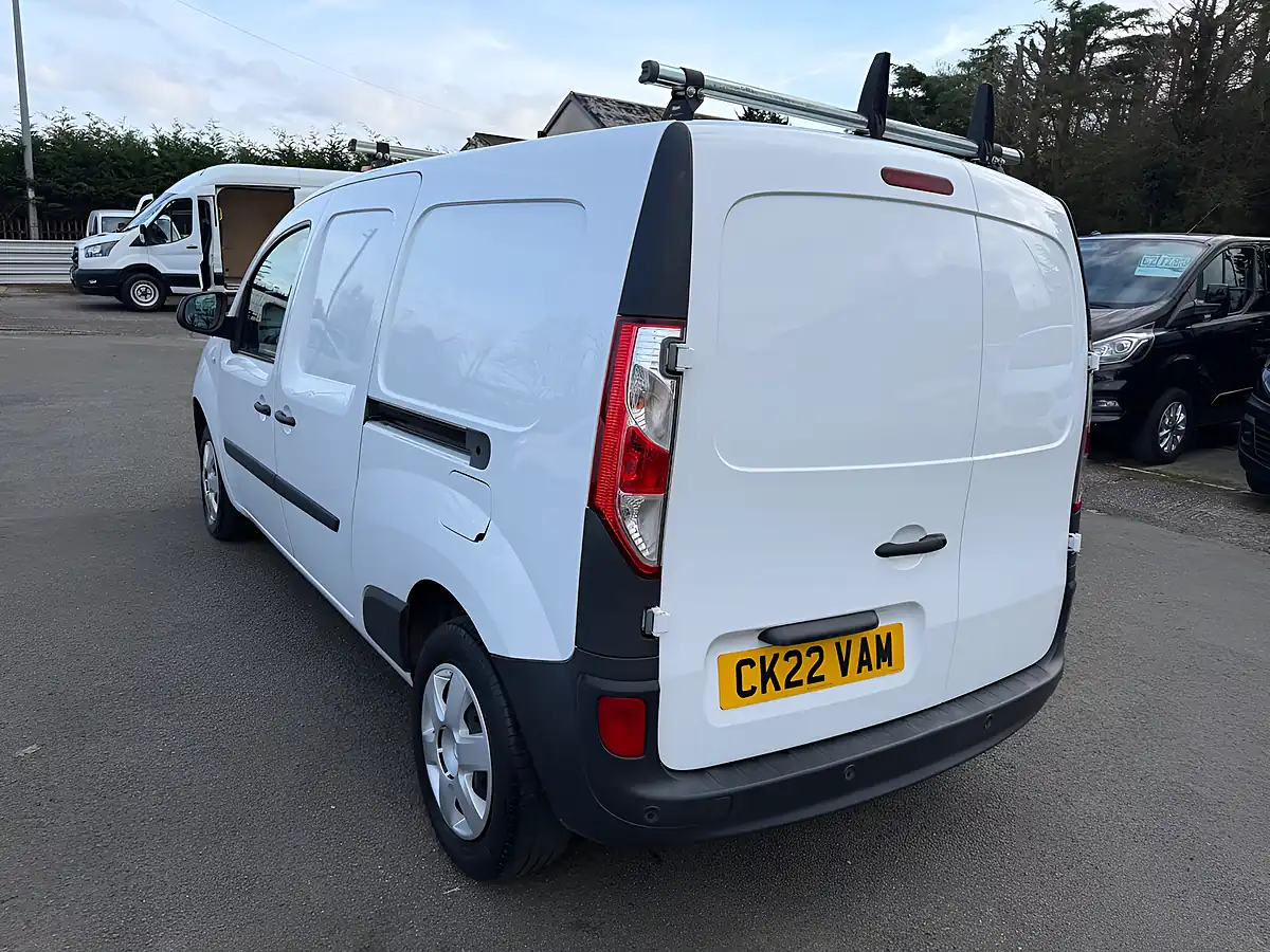 Used 2022 Nissan NV250 Acenta White - Interior and Exterior details 10