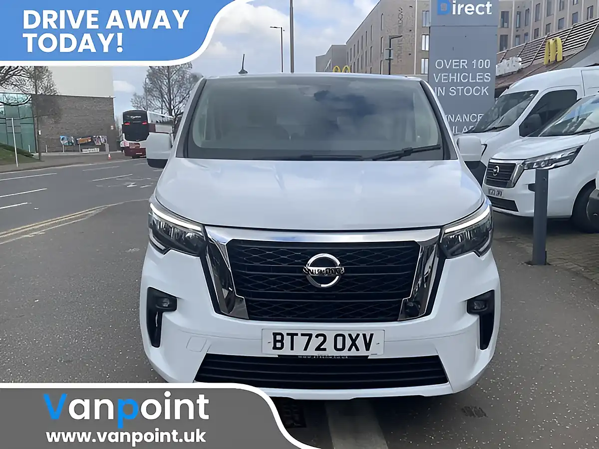 Used 2022 Nissan Primastar Acenta White - Interior and Exterior details 2