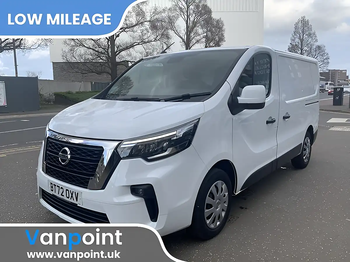Used 2022 Nissan Primastar Acenta White - Interior and Exterior details 3