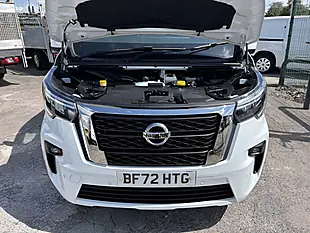 Used 2022 Nissan Primastar Tekna White - Interior and Exterior details 19