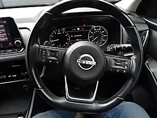 Used 2022 Nissan Qashqai Acenta Premium Black - Interior and Exterior details 14