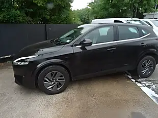 Used 2022 Nissan Qashqai Acenta Premium Black - Interior and Exterior details 5