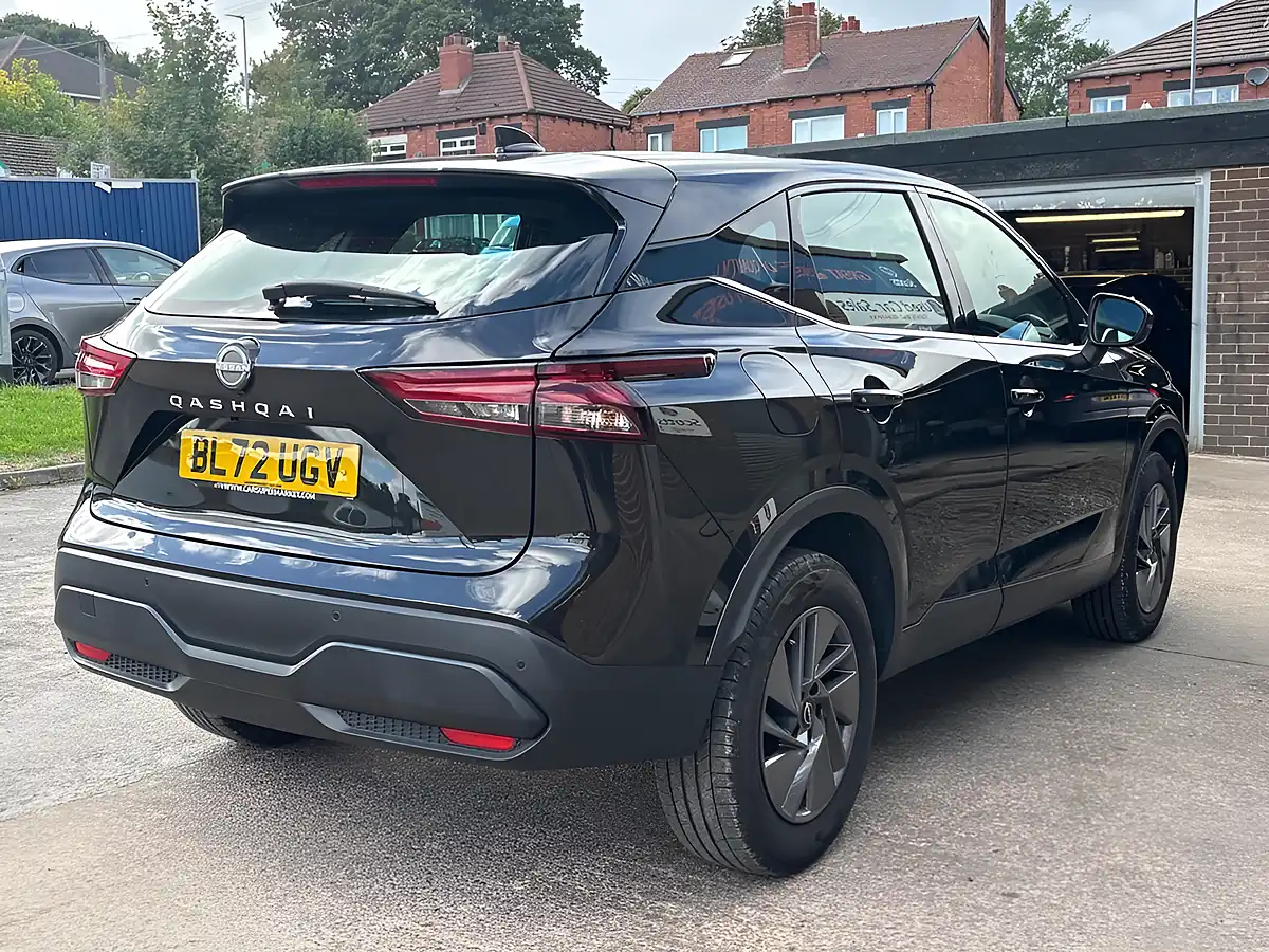 Used 2022 Nissan Qashqai Acenta Premium Black - Interior and Exterior details 7
