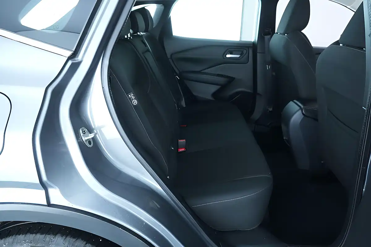Used 2022 Nissan Qashqai Acenta Premium Grey - Interior and Exterior details 10