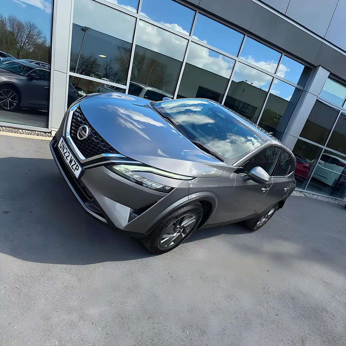 Used 2022 Nissan Qashqai Acenta Premium Gun Metal Premium - Interior and Exterior details 6