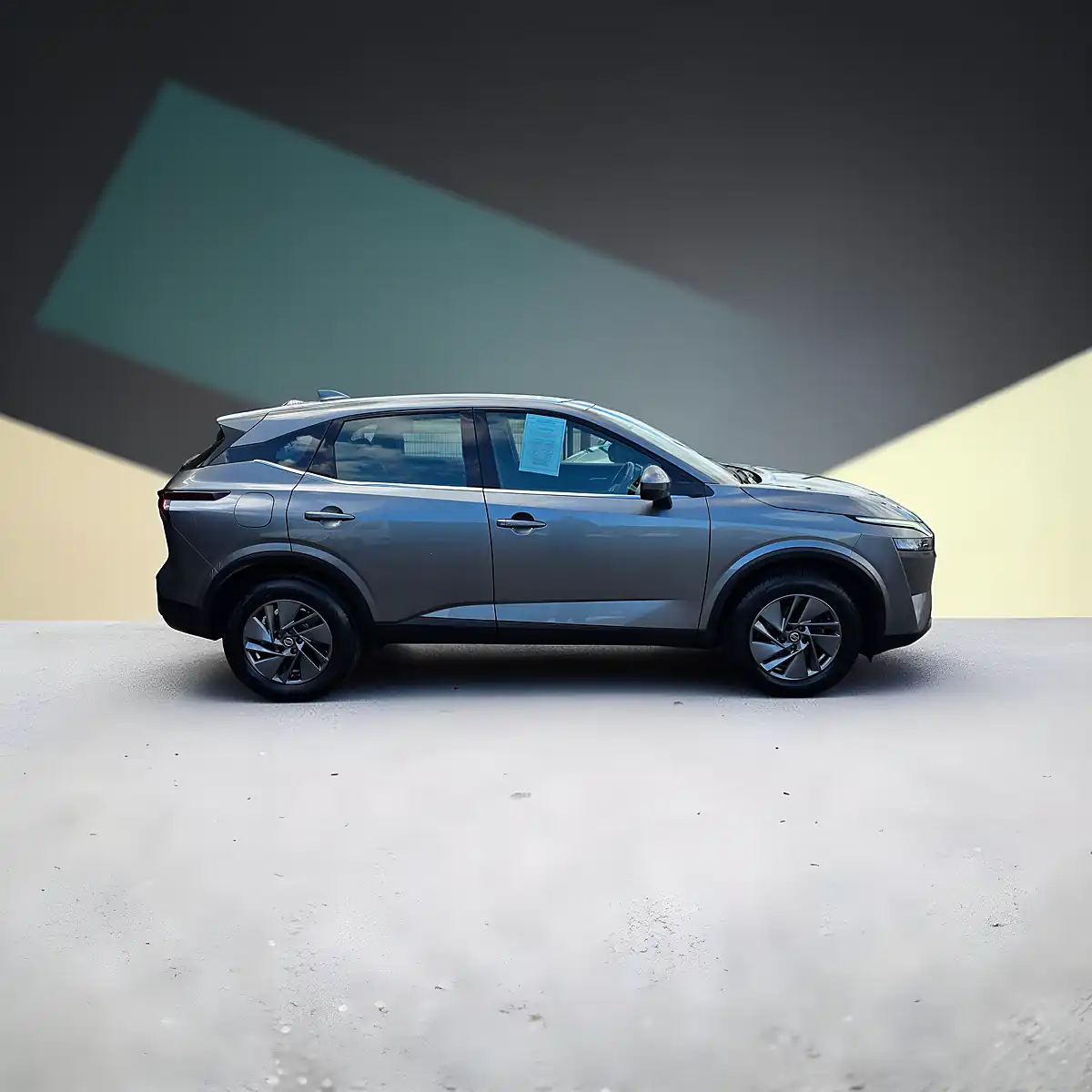 Used 2022 Nissan Qashqai Acenta Premium Gun Metal Premium - Interior and Exterior details 9