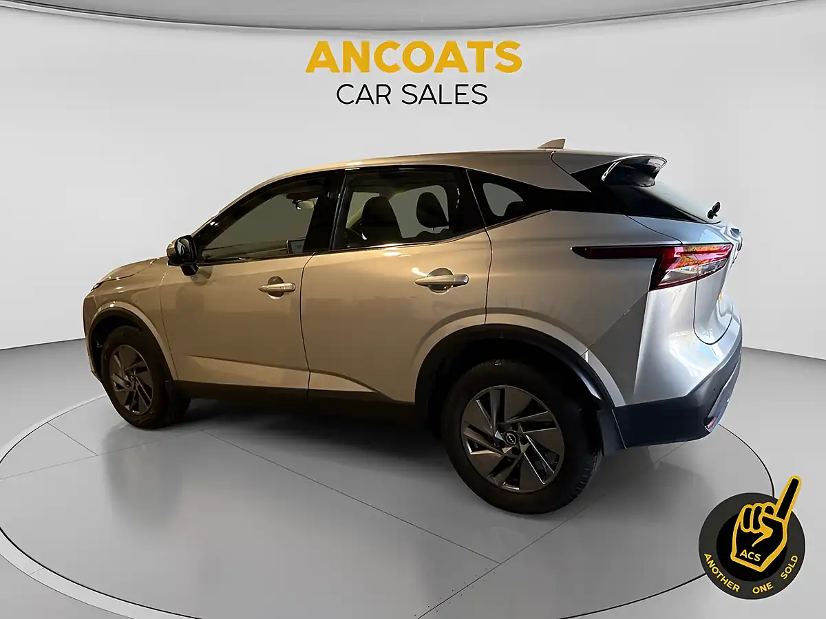 Used 2022 Nissan Qashqai Acenta Premium Silver - Interior and Exterior details 3