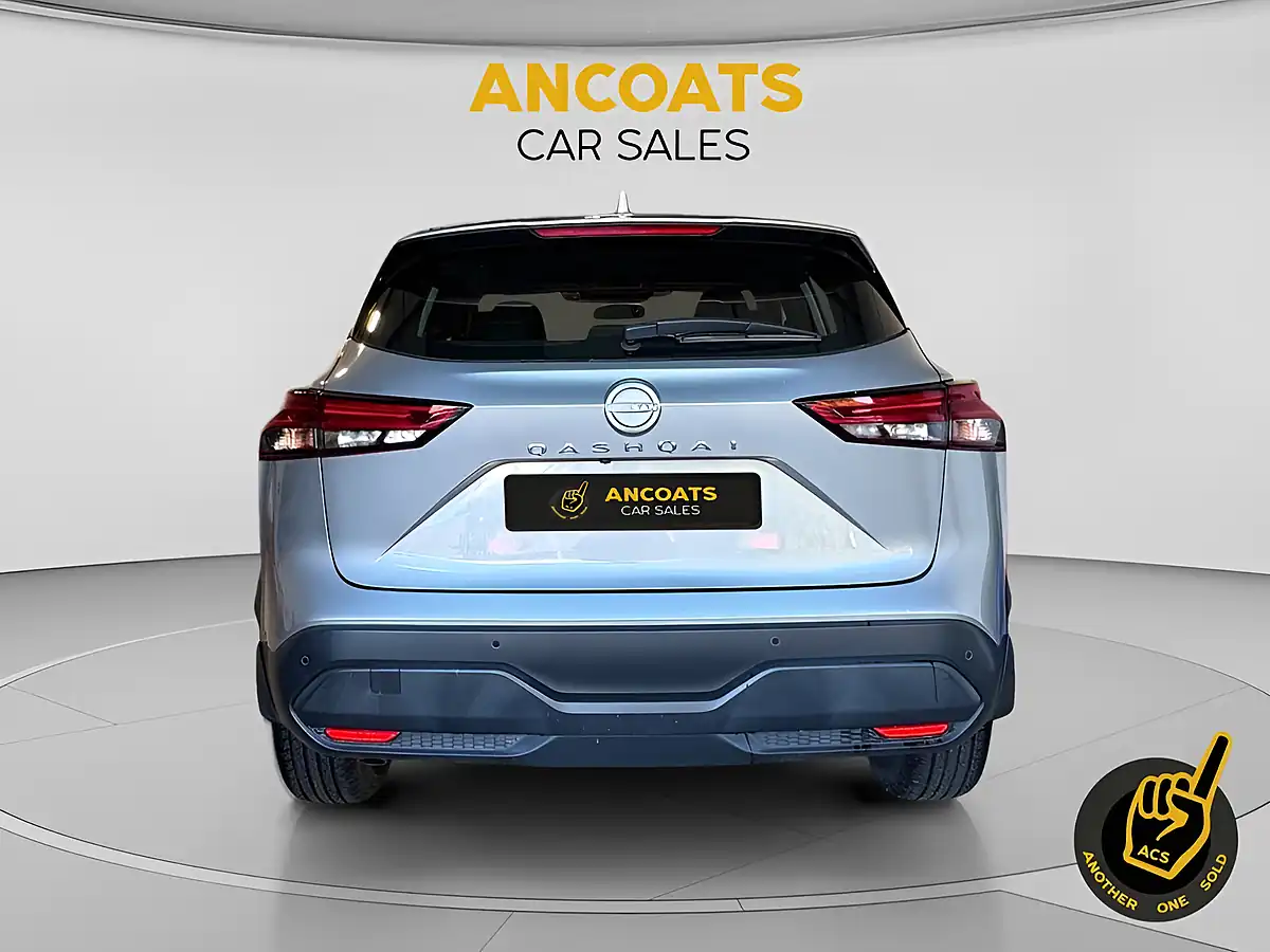 Used 2022 Nissan Qashqai Acenta Premium Silver - Interior and Exterior details 4