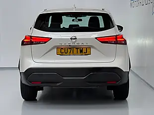 Used 2022 Nissan Qashqai Acenta Premium Storm White - Interior and Exterior details 5