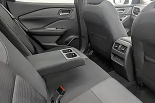 Used 2022 Nissan Qashqai N-Connecta Black - Interior and Exterior details 16