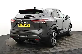 Used 2022 Nissan Qashqai N-Connecta Black - Interior and Exterior details 3