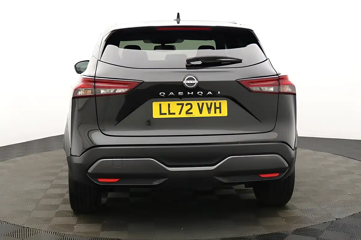 Used 2022 Nissan Qashqai N-Connecta Black - Interior and Exterior details 4