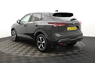 Used 2022 Nissan Qashqai N-Connecta Black - Interior and Exterior details 5