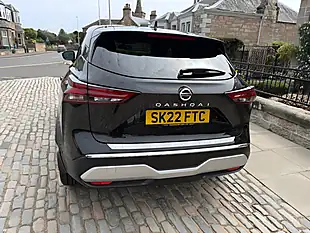 Used 2022 Nissan Qashqai N-Connecta Black - Interior and Exterior details 12