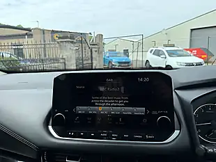 Used 2022 Nissan Qashqai N-Connecta Black - Interior and Exterior details 20