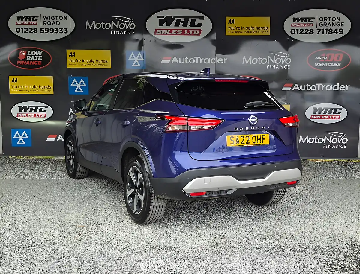 Used 2022 Nissan Qashqai N-Connecta Blue - Interior and Exterior details 3
