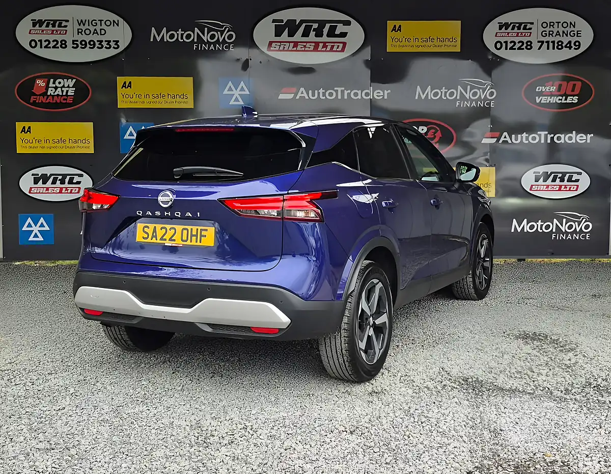 Used 2022 Nissan Qashqai N-Connecta Blue - Interior and Exterior details 6