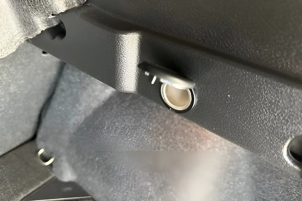 Used 2022 Nissan Qashqai N-Connecta Burgundy - Interior and Exterior details 16