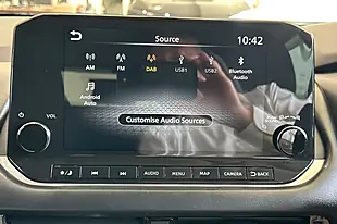Used 2022 Nissan Qashqai N-Connecta Burgundy - Interior and Exterior details 20