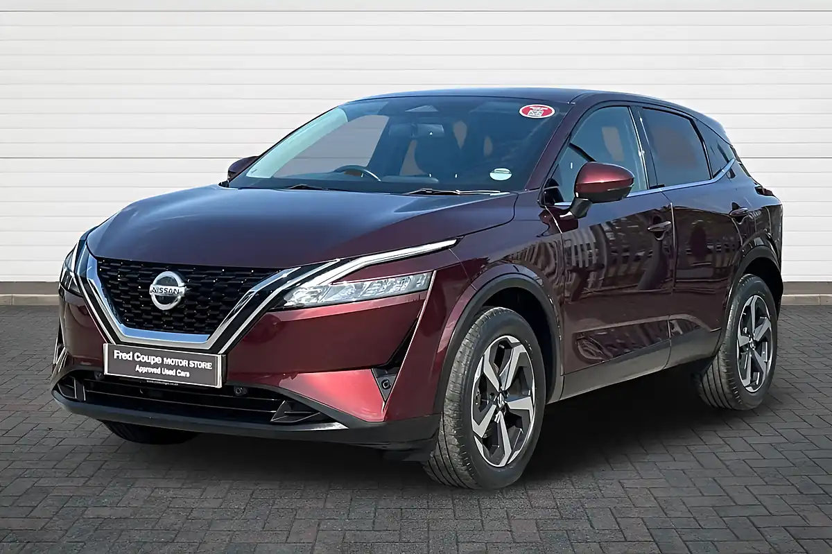 Used 2022 Nissan Qashqai N-Connecta Burgundy - Interior and Exterior details 7