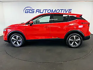 Used 2022 Nissan Qashqai N-Connecta Flame Red - Interior and Exterior details 7