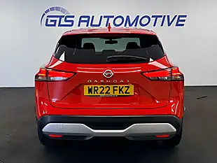 Used 2022 Nissan Qashqai N-Connecta Flame Red - Interior and Exterior details 9