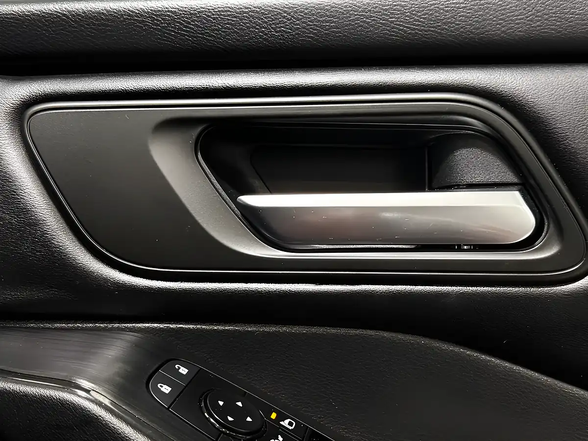 Used 2022 Nissan Qashqai N-Connecta Grey - Interior and Exterior details 12