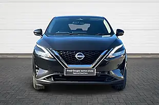 Used 2022 Nissan Qashqai N-Connecta Pearl Black - Interior and Exterior details 8