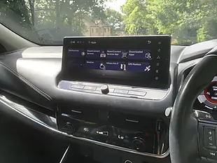 Used 2022 Nissan Qashqai N-Connecta Red - Interior and Exterior details 18