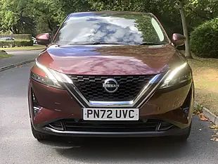 Used 2022 Nissan Qashqai N-Connecta Red - Interior and Exterior details 8