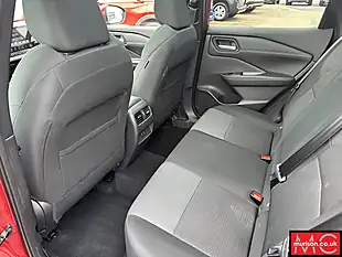 Used 2022 Nissan Qashqai N-Connecta Red - Interior and Exterior details 20