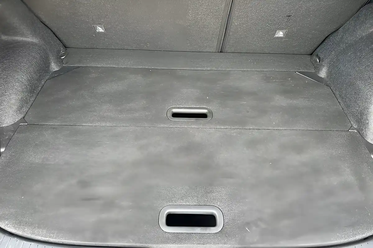 Used 2022 Nissan Qashqai N-Connecta Storm White - Interior and Exterior details 18