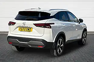Used 2022 Nissan Qashqai N-Connecta Storm White - Interior and Exterior details 3