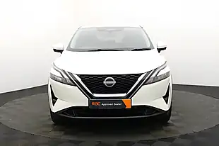 Used 2022 Nissan Qashqai N-Connecta White - Interior and Exterior details 7