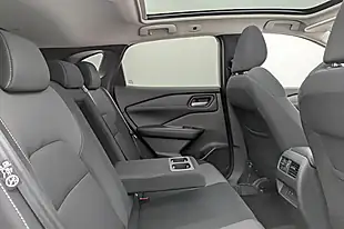 Used 2022 Nissan Qashqai N-Connecta White - Interior and Exterior details 10