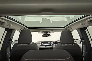 Used 2022 Nissan Qashqai N-Connecta White - Interior and Exterior details 9