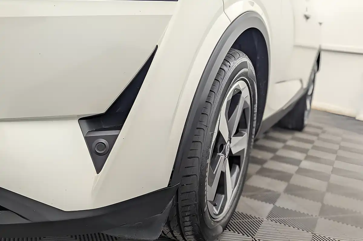 Used 2022 Nissan Qashqai N-Connecta White - Interior and Exterior details 18