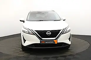 Used 2022 Nissan Qashqai N-Connecta White - Interior and Exterior details 9