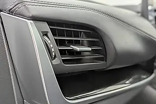 Used 2022 Nissan Qashqai N-Connecta White - Interior and Exterior details 12