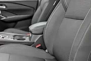 Used 2022 Nissan Qashqai N-Connecta White - Interior and Exterior details 14