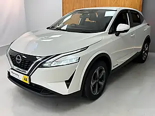 Used 2022 Nissan Qashqai N-Connecta White - Interior and Exterior details 6