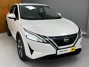 Used 2022 Nissan Qashqai N-Connecta White - Interior and Exterior details 9