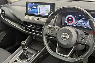 Used 2022 Nissan Qashqai N-Connecta White - Interior and Exterior details 16