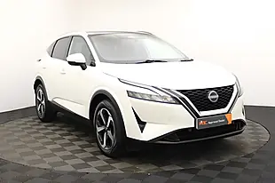 Used 2022 Nissan Qashqai N-Connecta White - Interior and Exterior details 9