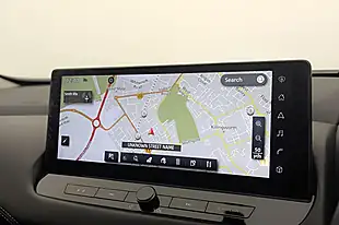 Used 2022 Nissan Qashqai N-Connecta White - Interior and Exterior details 11