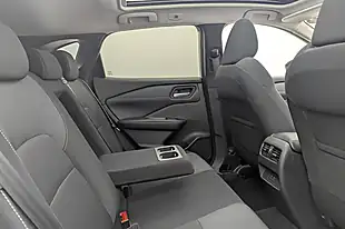 Used 2022 Nissan Qashqai N-Connecta White - Interior and Exterior details 14