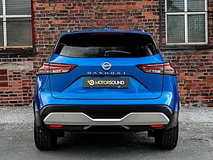 Used 2022 Nissan Qashqai Tekna Blue - Interior and Exterior details 12