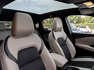 Used 2022 Nissan Qashqai Tekna Blue - Interior and Exterior details 4